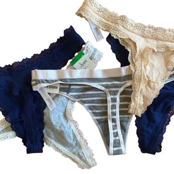 NEW JENNI INTIMATES Pantie Bundle of 5 Thongs Size Large Lace Trim Intimates - Picture 4 of 4